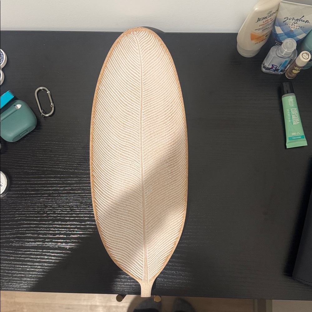 Cream Leaf-Shaped Tray
